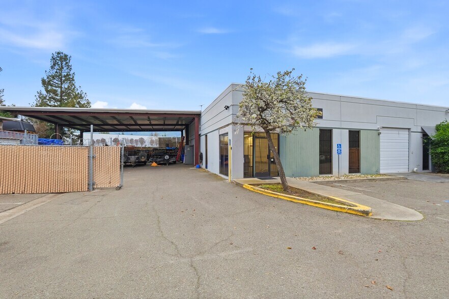 Primary Photo Of 893-909 Boggs Ter, Fremont Warehouse For Sale