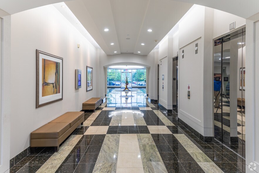 More Photos Of 3436 Toringdon Way, Charlotte Unknown For Lease