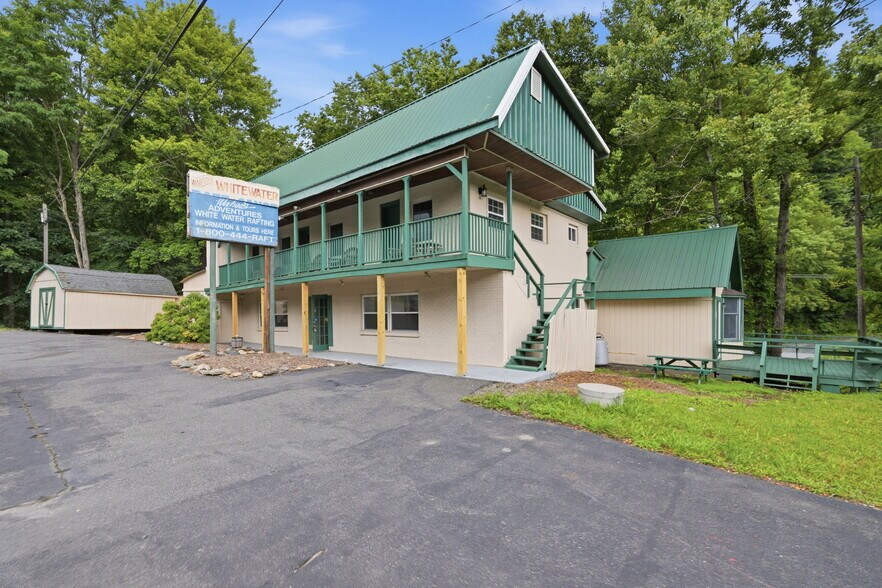 More Photos Of 3385 US Highway 321 S, Blowing Rock Office Residential For Sale