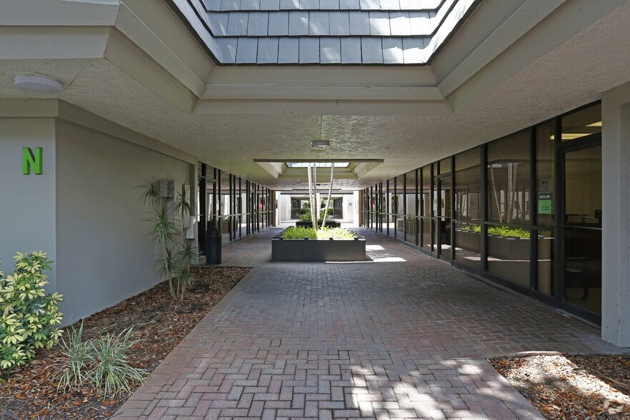 More Photos Of 50 S Belcher Rd, Clearwater Unknown For Lease