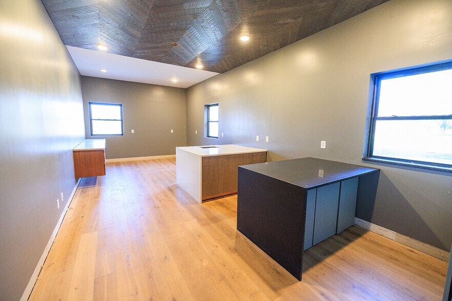 More Photos Of , Bloomington Unknown For Sale