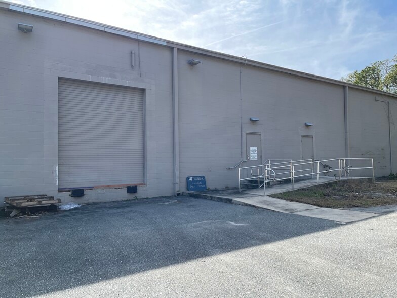 More Photos Of 5901 NE Waldo Rd, Gainesville Warehouse For Lease