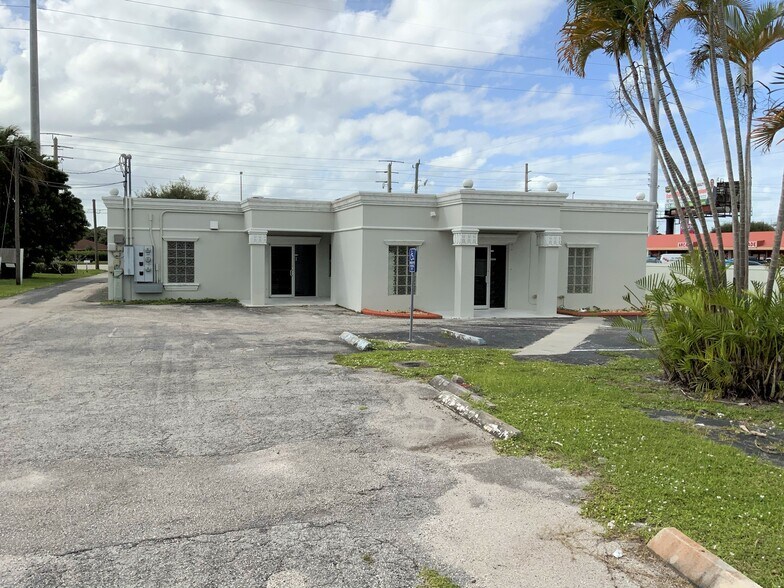 More Photos Of 7664 S US Highway 1, Port Saint Lucie Medical For Lease