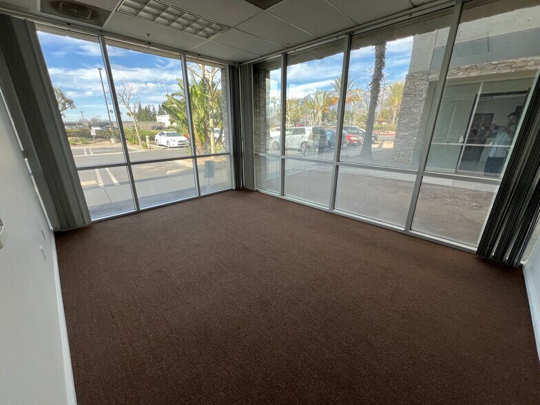 More Photos Of 8423 Rochester Ave, Rancho Cucamonga Warehouse For Sale