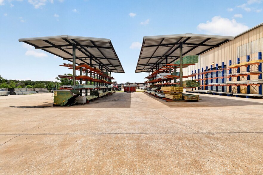 More Photos Of 722 Duck Lake Rd, Lady Lake Industrial For Sale