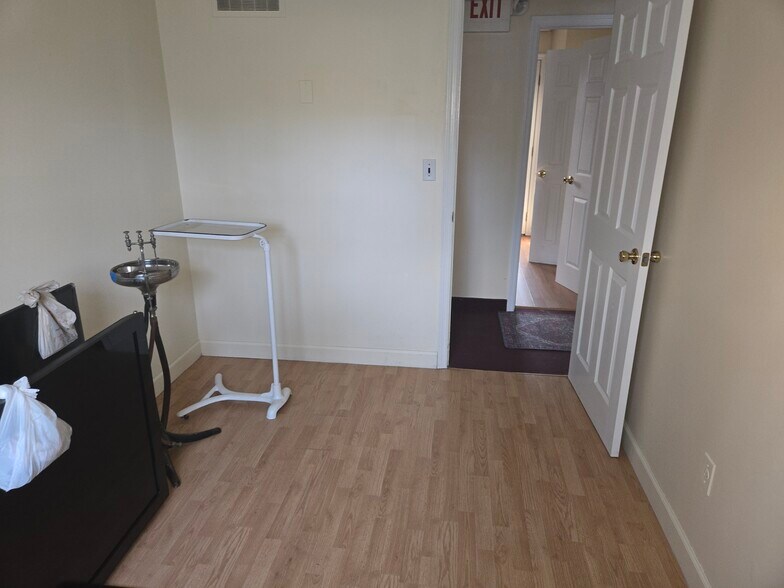 More Photos Of 200-204 N Harrison St, Princeton Medical For Sale