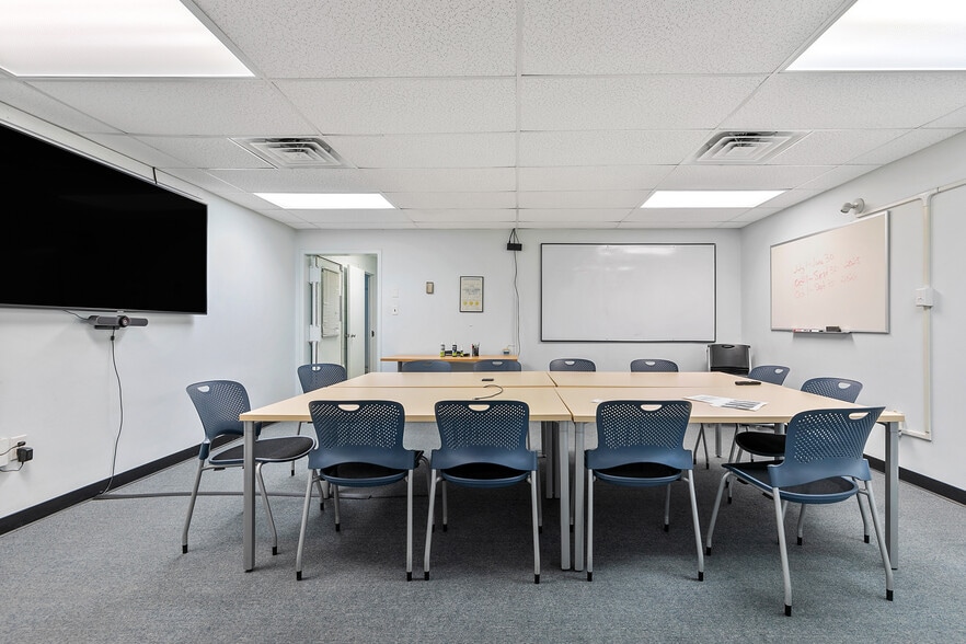 More Photos Of 1901 Westwood Ave, Richmond Warehouse For Sale