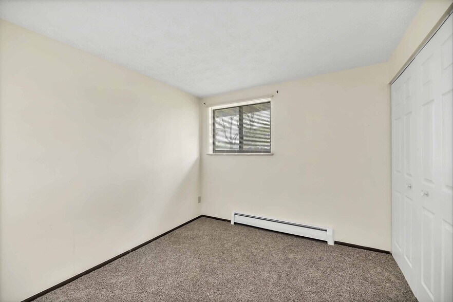 More Photos Of 2612 Pioneer Trl, Sandusky Apartments For Sale