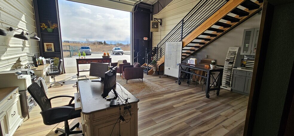 More Photos Of 7542 S Potomac St, Centennial Flex For Sale