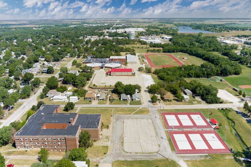 More Photos Of 311 N A St, Wellington Schools For Sale