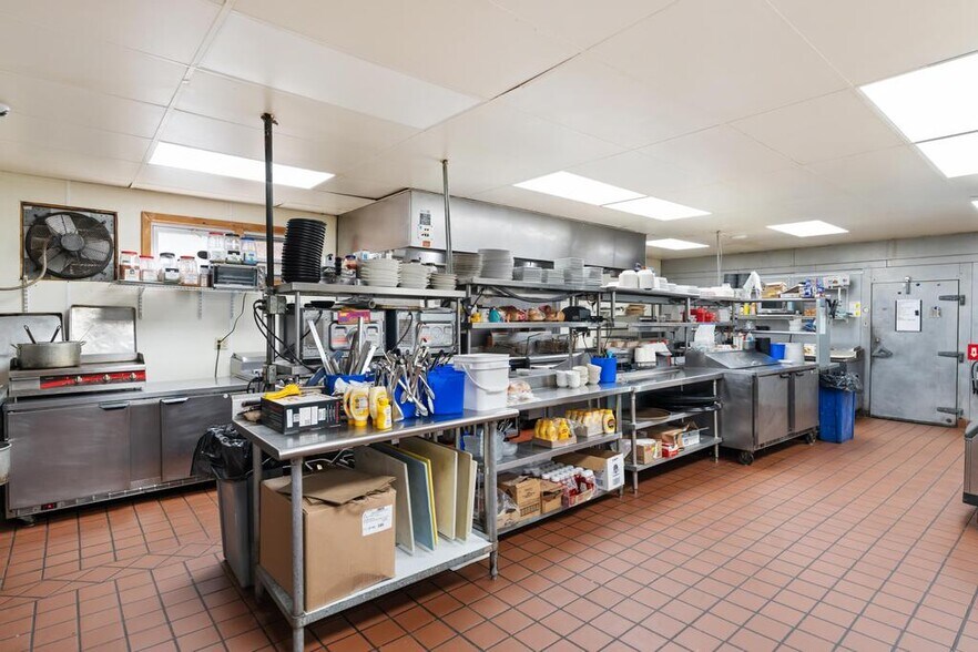 More Photos Of 7515 S US Highway 31, Alanson Restaurant For Sale