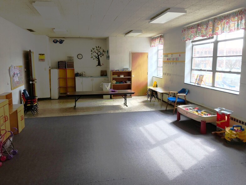 More Photos Of 308 N Braddock St, Winchester Religious Facility For Sale