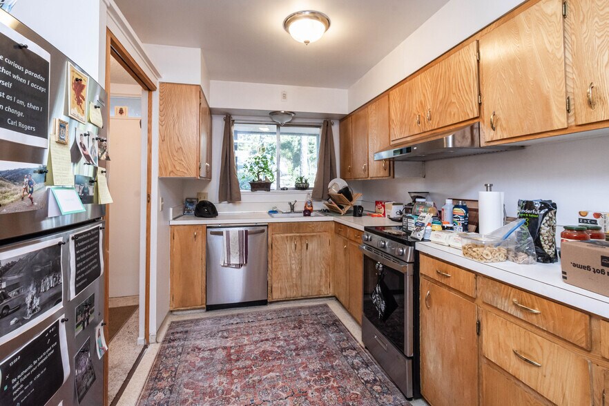More Photos Of 475 Spring St, Nevada City Apartments For Sale