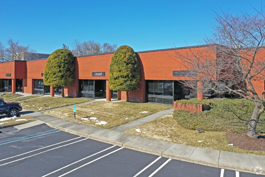 More Photos Of 1302-1338 Plantation Rd NE, Roanoke Light Distribution For Lease