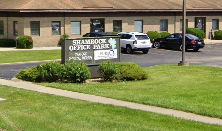 More Photos Of 665 W Jackson, Woodstock Medical For Lease