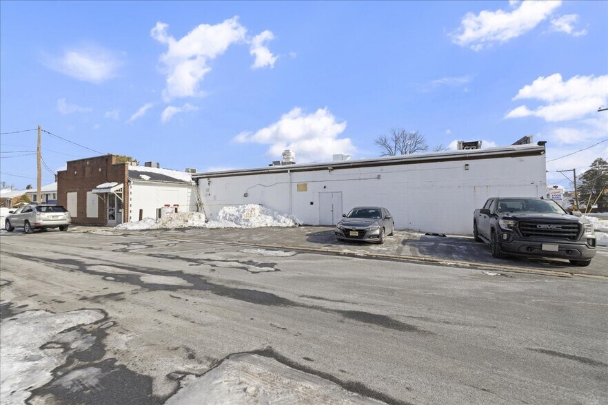 More Photos Of 331-335 Grape St, Whitehall Freestanding For Sale