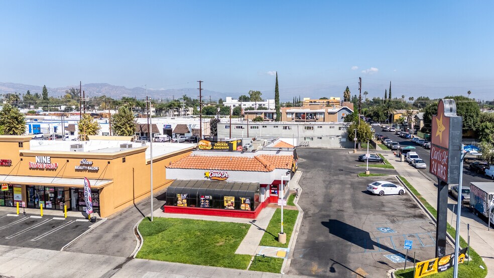 More Photos Of 21201 Sherman Way, Canoga Park Fast Food For Sale