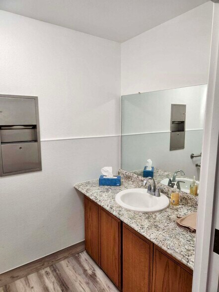 More Photos Of 7508 Morro Rd, Atascadero Office For Lease