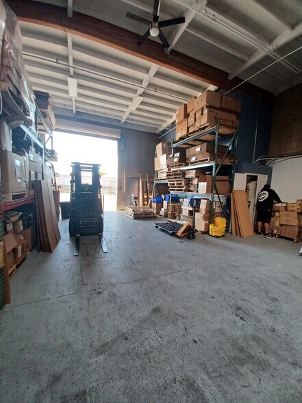 More Photos Of 3250 Monier Cir, Rancho Cordova Manufacturing For Lease