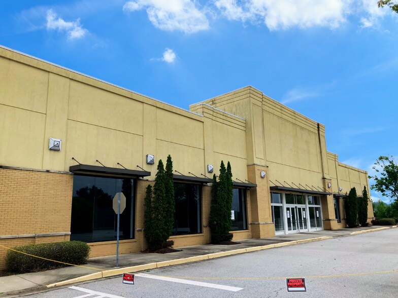 More Photos Of 3001 Stonecrest Promenade, Lithonia Freestanding For Sale