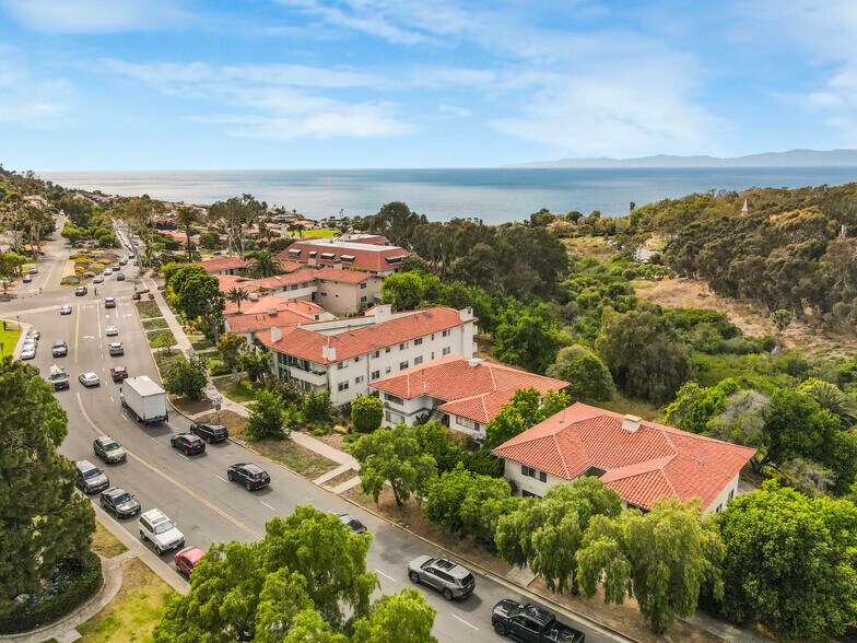 Primary Photo Of 229 Palos Verdes Dr W, Palos Verdes Estates Multifamily For Sale