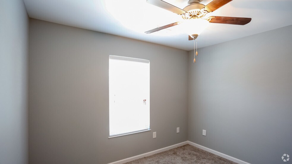 More Photos Of 2701 Sevier Ave, Knoxville Apartments For Sale