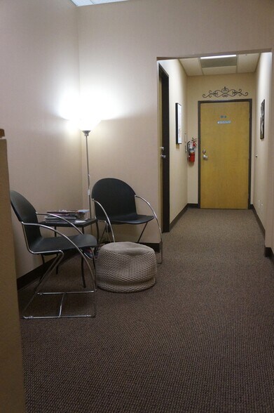 More Photos Of 32242 Paseo Adelanto, San Juan Capistrano Showroom For Lease