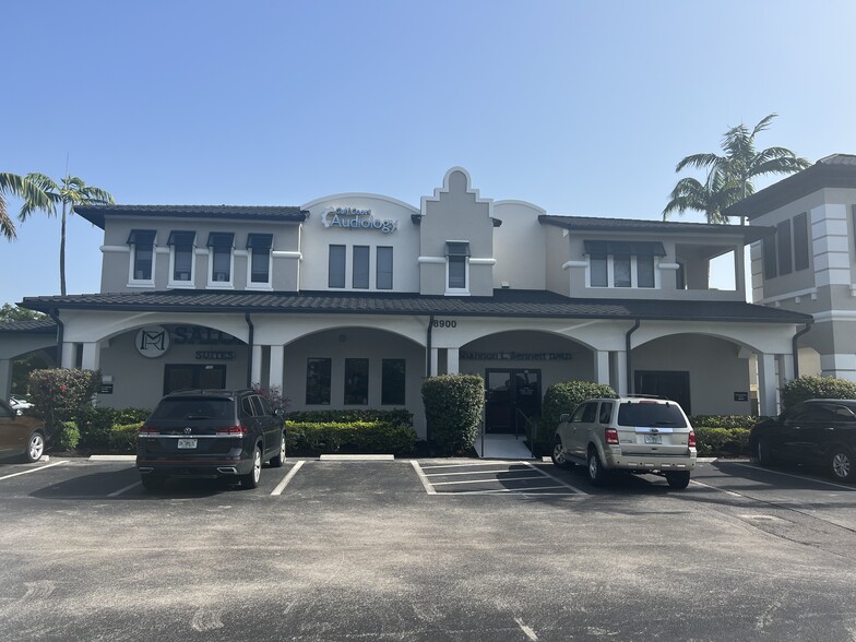 Primary Photo Of 8900 Gladiolus Dr, Fort Myers Office For Lease