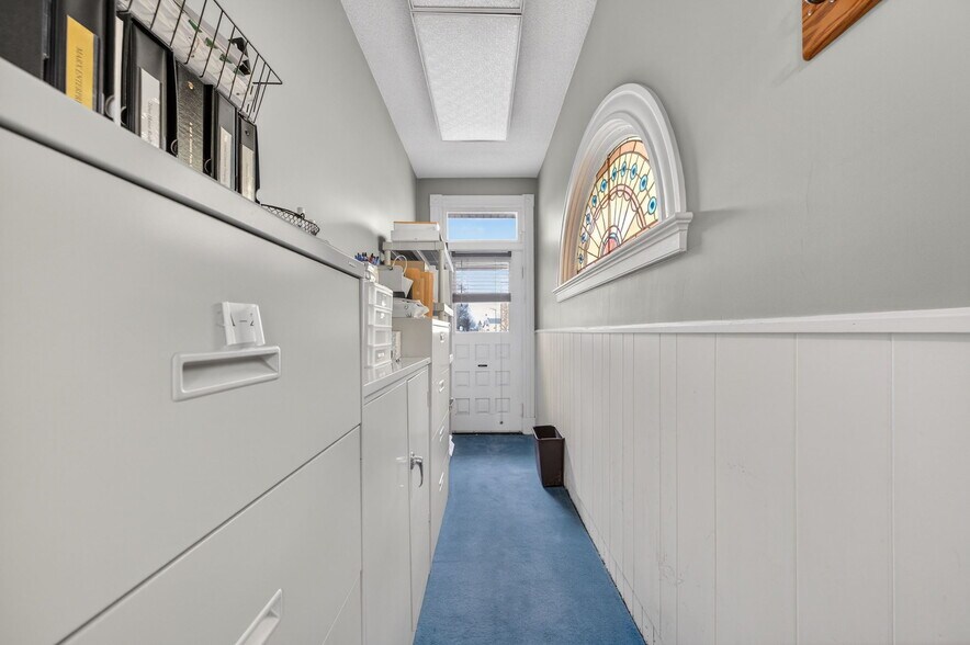 More Photos Of 446 County St, New Bedford Office For Sale