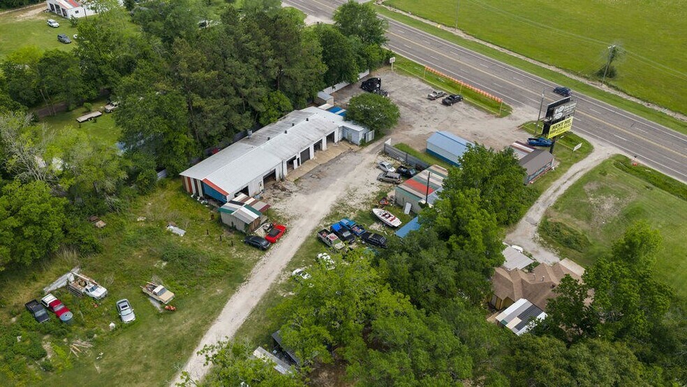 More Photos Of 3378 Highway 103 W, Lufkin Flex For Sale