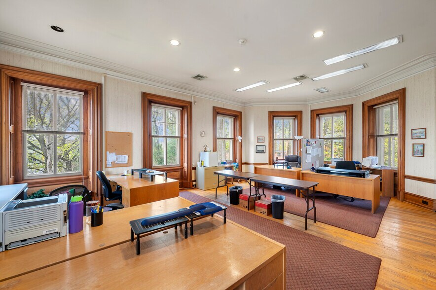 More Photos Of 99 Starr St, Phoenixville Office For Sale