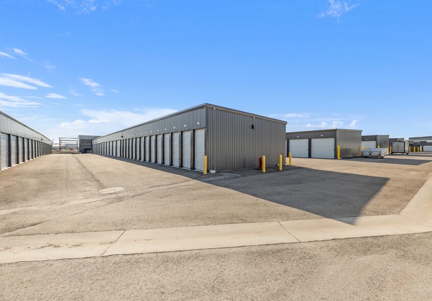 More Photos Of 21892 Cobalt Ave, Caldwell Self Storage For Sale