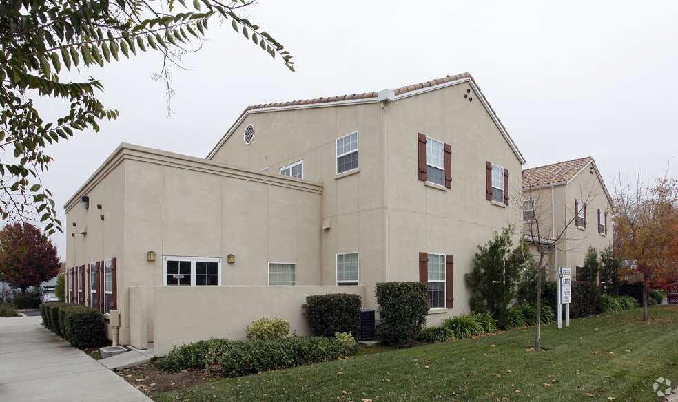 More Photos Of 1245 Tharp Rd, Yuba City Office For Lease