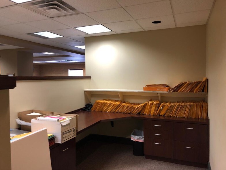 More Photos Of 1100 Summit Dr, Greensburg Office For Sale
