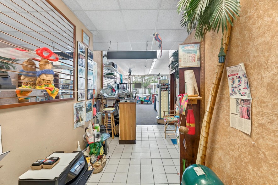 More Photos Of 977 Mineral Spring Ave, North Providence Storefront Retail Office For Sale