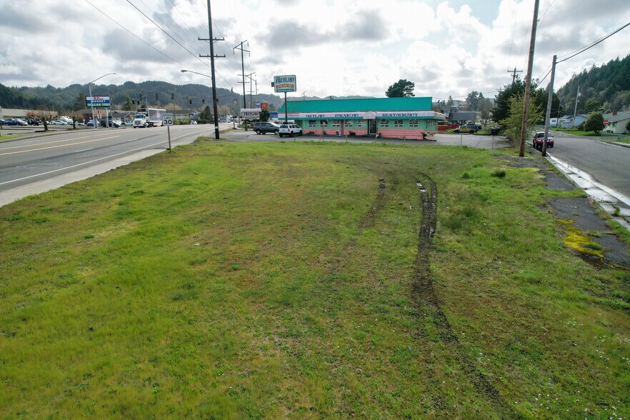 More Photos Of 1241 Highway 101, Reedsport Land For Sale