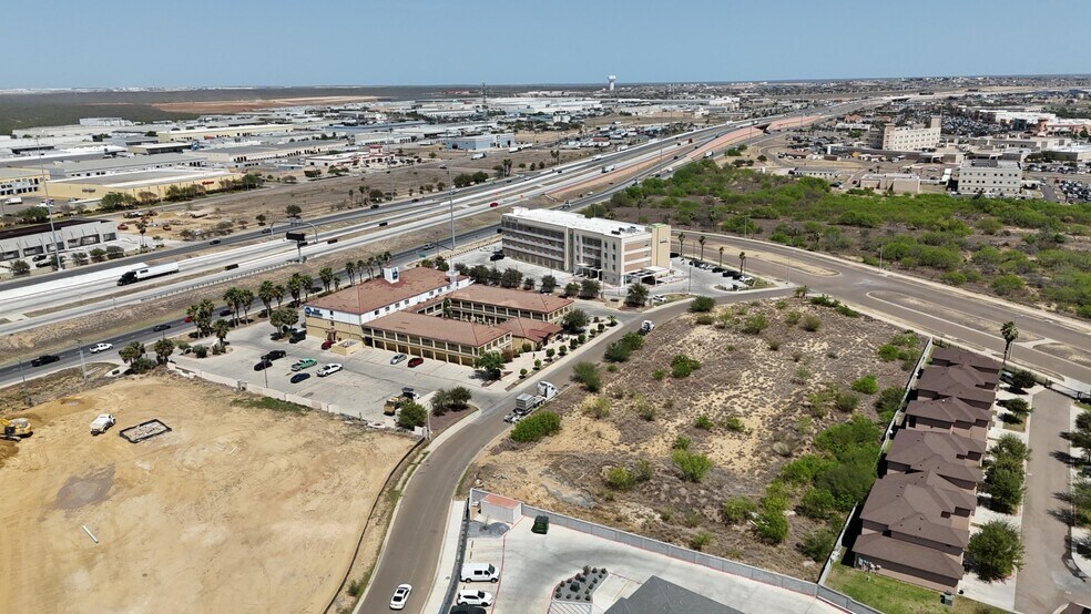 More Photos Of 1400 Hospitality Dr, Laredo Land For Sale