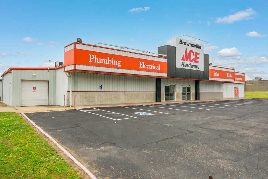 More Photos Of 6027 National Pike, Grindstone Freestanding For Lease
