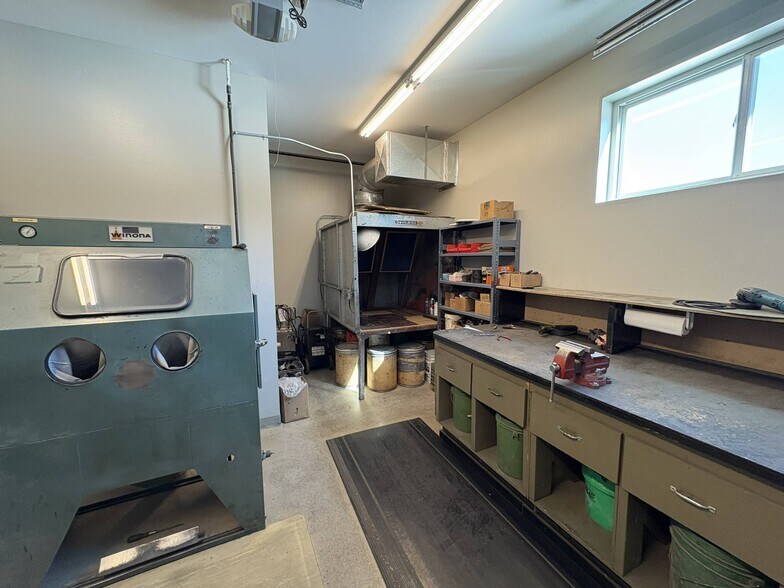 More Photos Of 928 County Road 480, Marquette Service For Sale