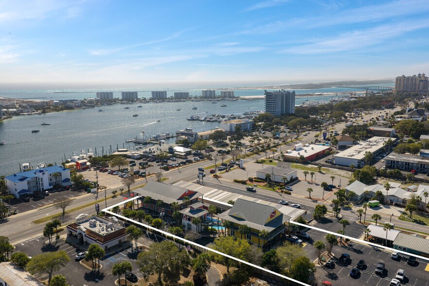 More Photos Of 503 Harbor Blvd, Destin Office For Lease