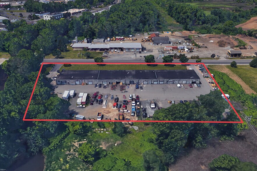 More Photos Of 7 Melanie Ln, East Hanover Warehouse For Lease