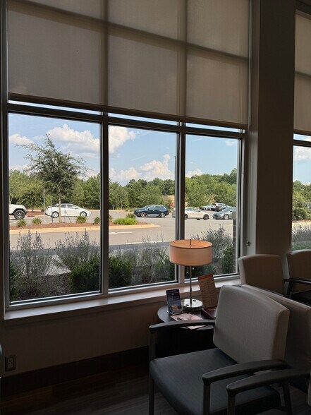 More Photos Of 885 Summit Crossing Pl, Gastonia Office For Sale