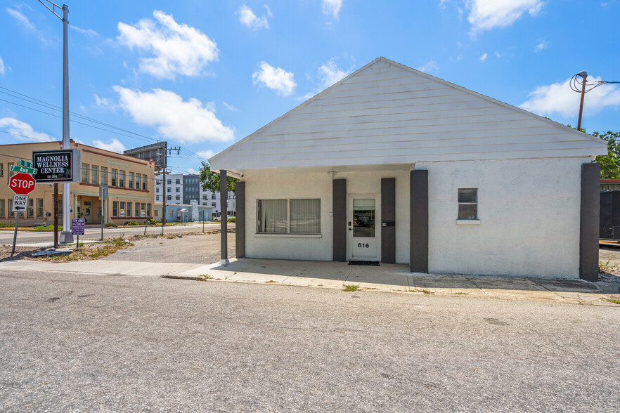 Primary Photo Of 616 10th St E, Bradenton Storefront Retail Office For Lease