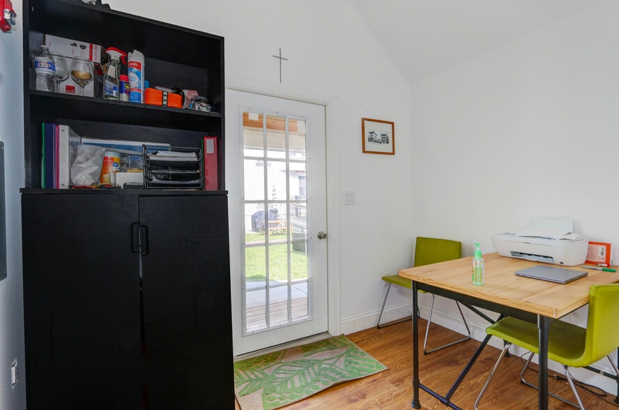 More Photos Of 5100 Atlantic Ave, Wildwood Hotel For Sale