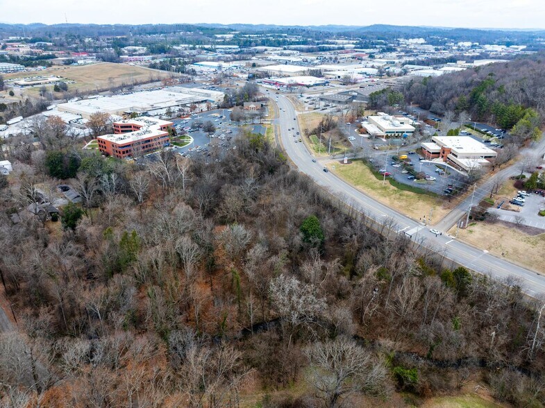 More Photos Of 1122 Old Weisgarber Rd, Knoxville Land For Sale