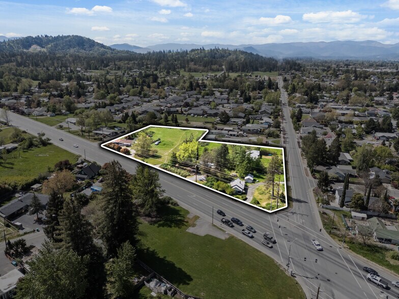 More Photos Of 815 W Harbeck Rd, Grants Pass Land For Sale