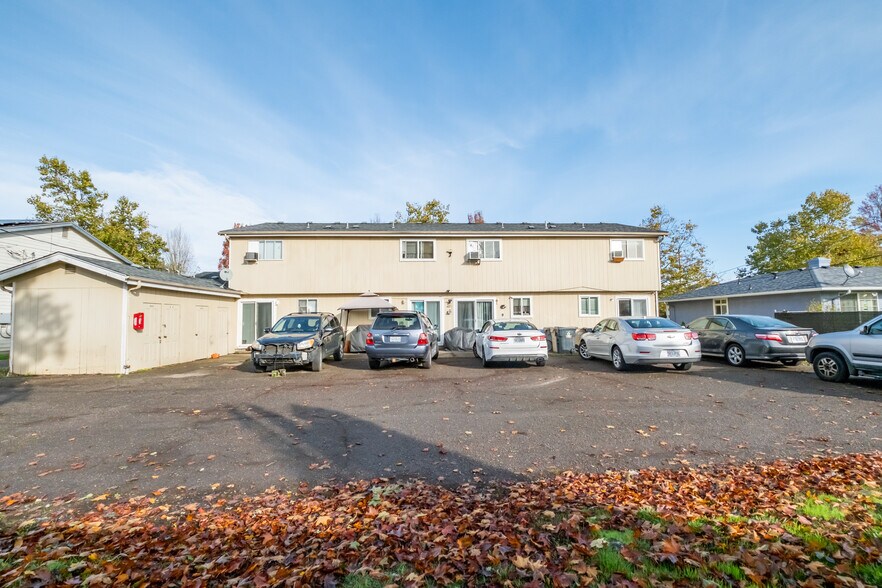 More Photos Of 530-536 34th Ave SE, Albany Apartments For Sale