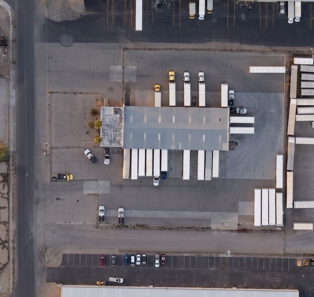 More Photos Of 2202 N Dragoon St, Tucson Truck Terminal For Lease