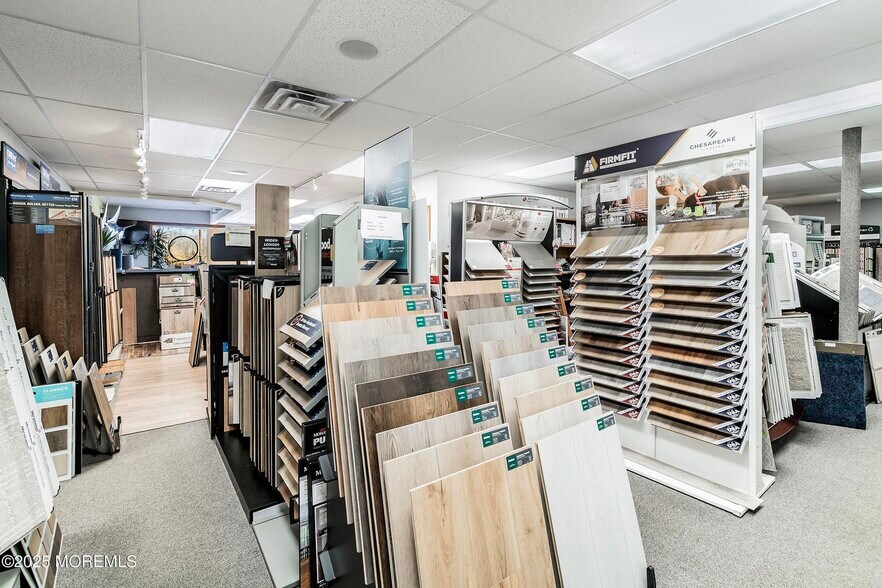 More Photos Of 905 E Bay Ave, Manahawkin Freestanding For Sale