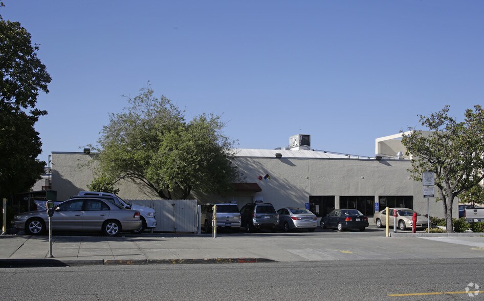 More Photos Of 3330 Telegraph Ave, Oakland Medical For Lease